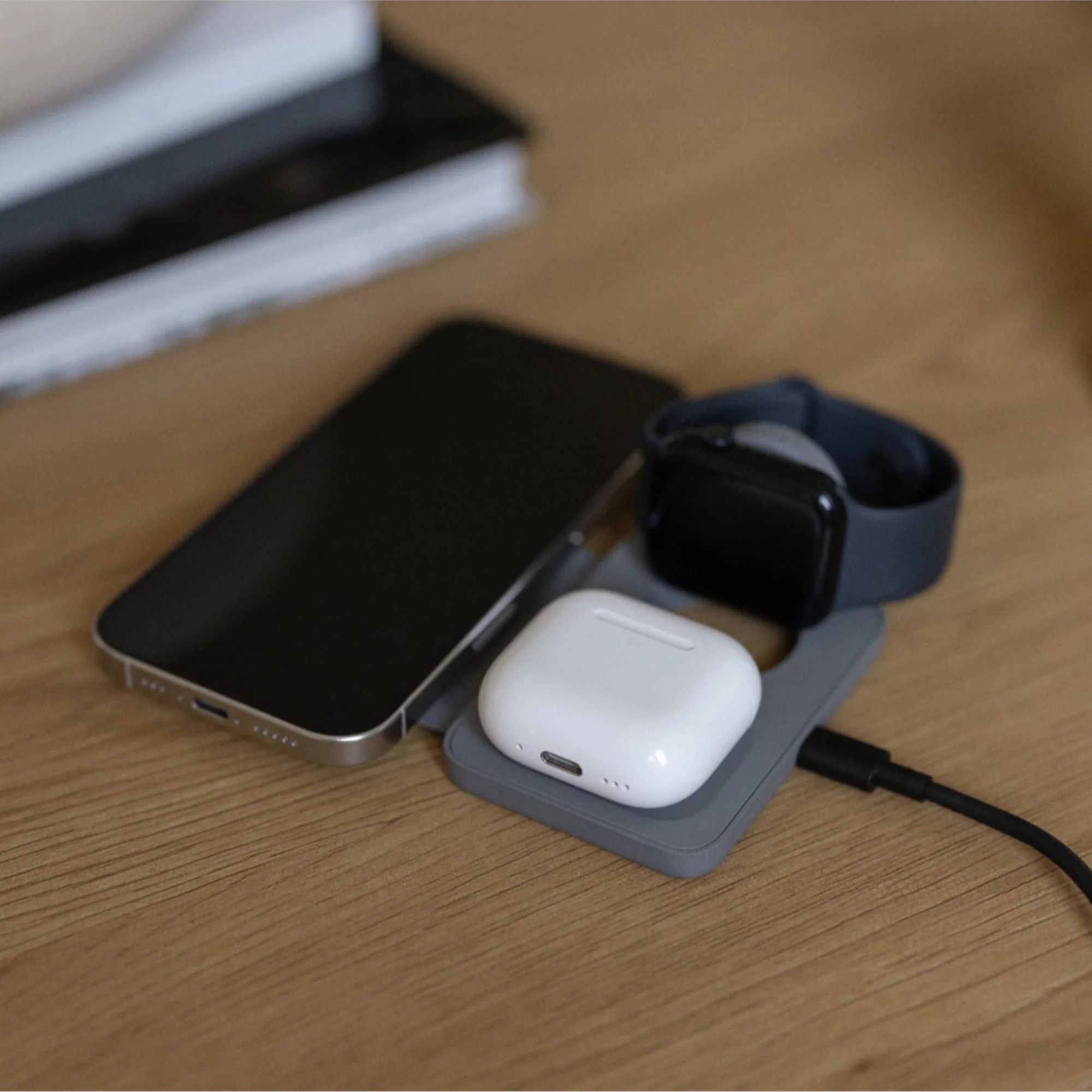 Duo Pack - Apollo 3-in-1 Apple Chargers - Image 134