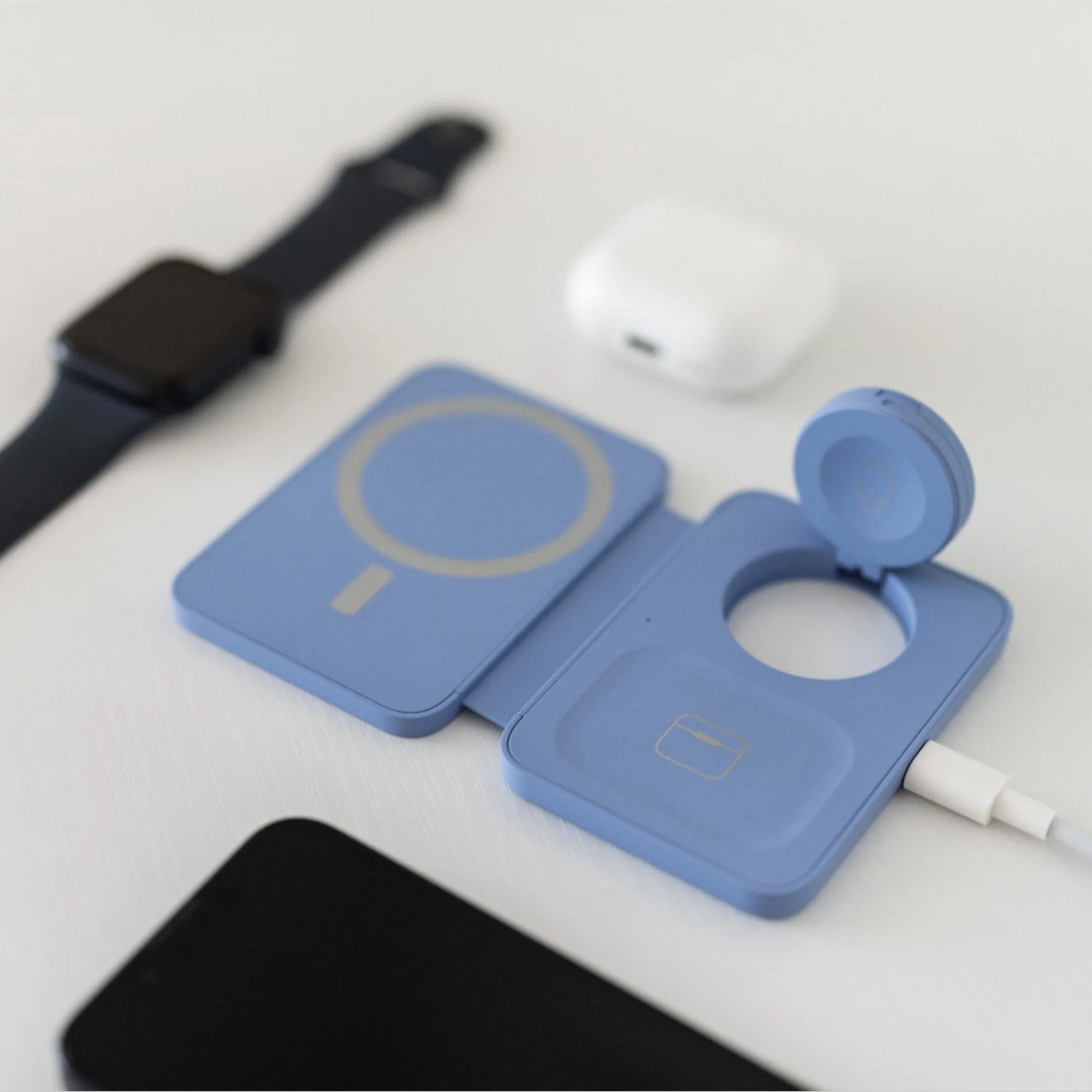 Duo Pack - Apollo 3-in-1 Apple Chargers - Image 58