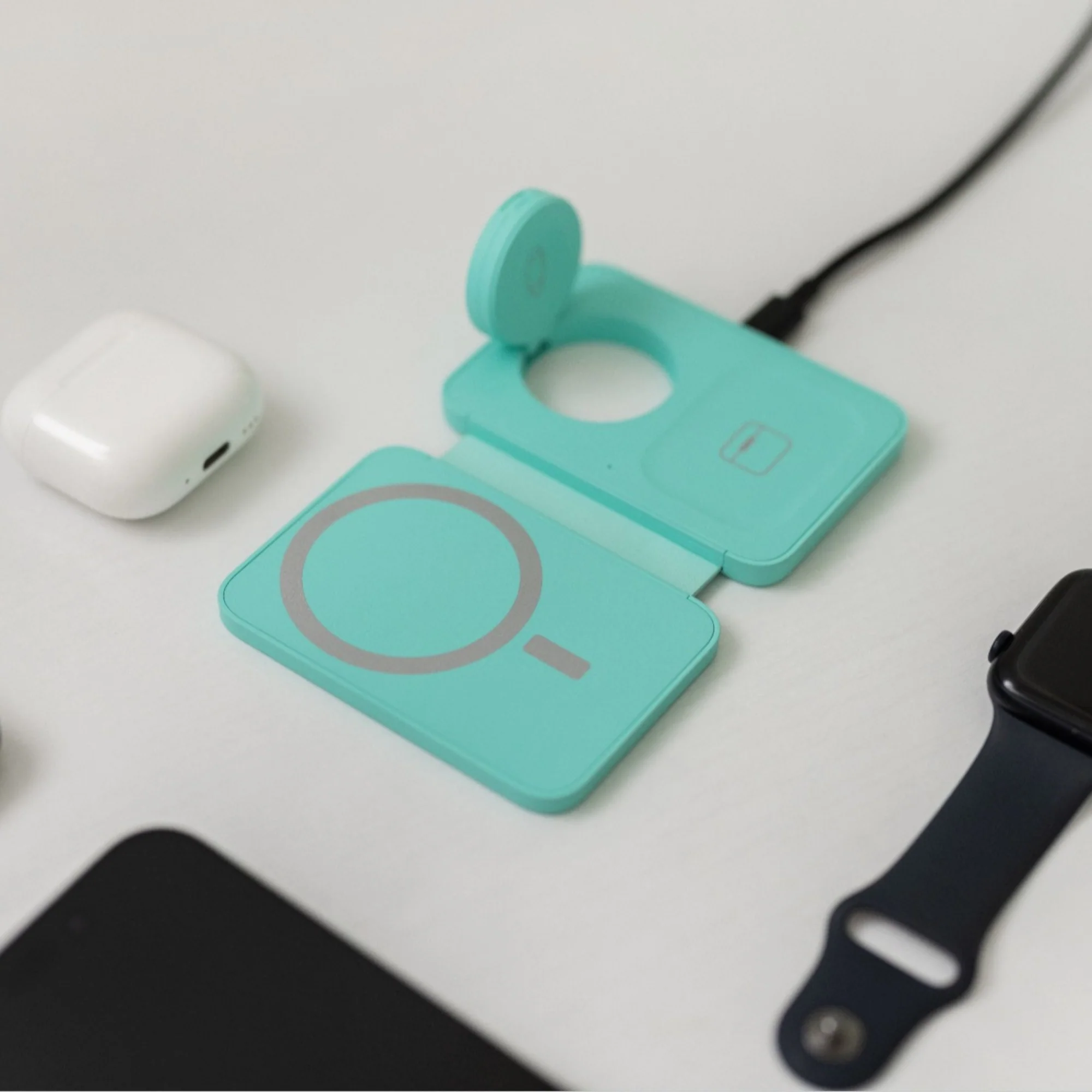 Duo Pack - Apollo 3-in-1 Apple Chargers - Image 83