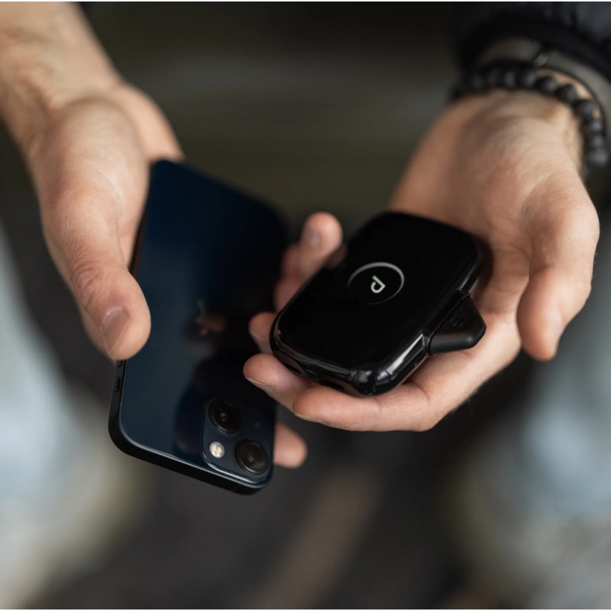 Duo Pack - Gravity ANDROID & iPHONE 15 Portable Chargers - Image 20