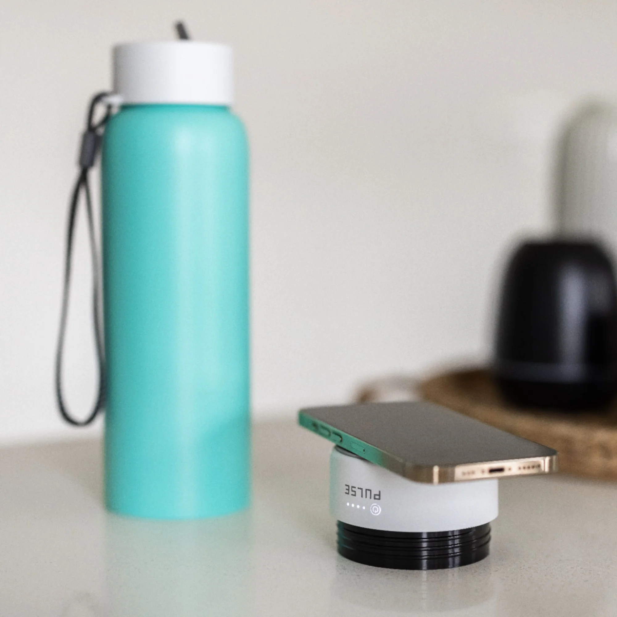 Duo Pack - HydroPower Insulated Wireless Charging Bottles - Image 20