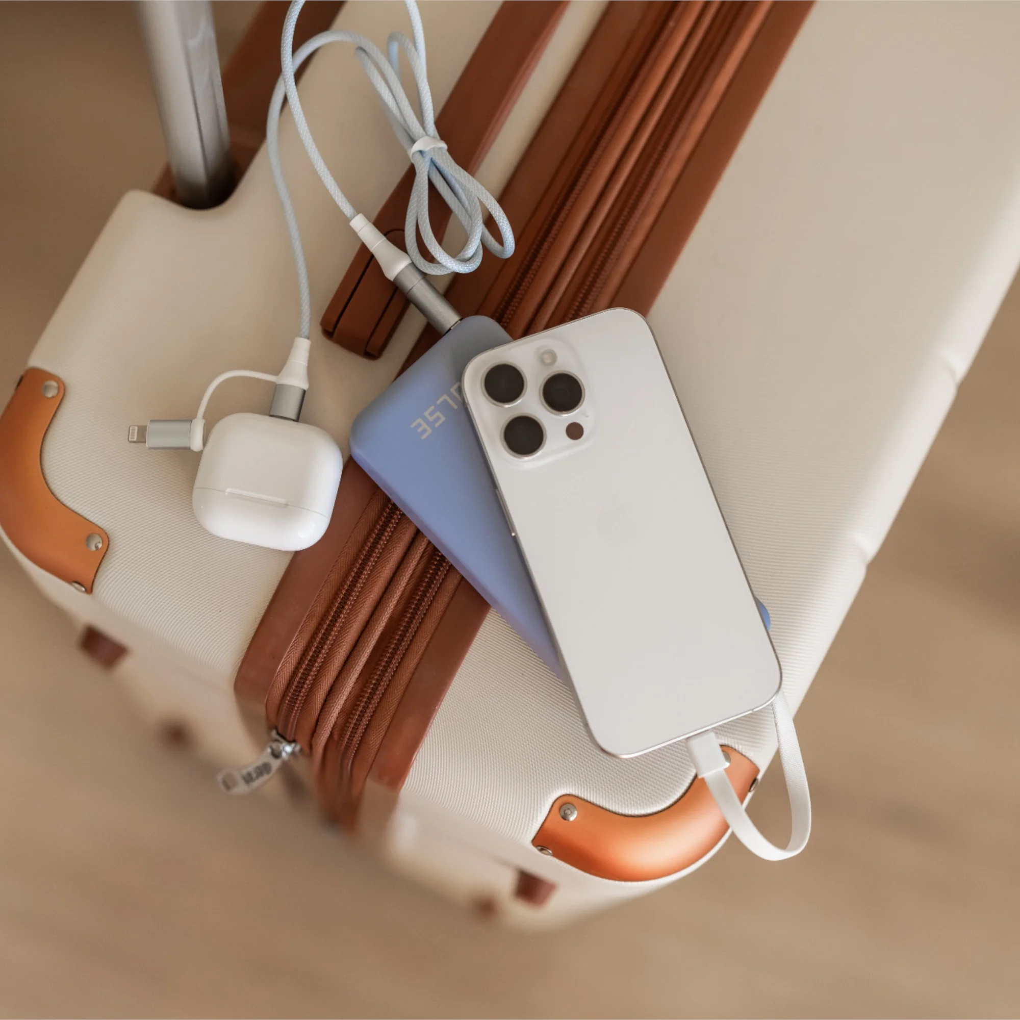Duo Pack - Lightning 20,000mAh Power Bank - Image 11