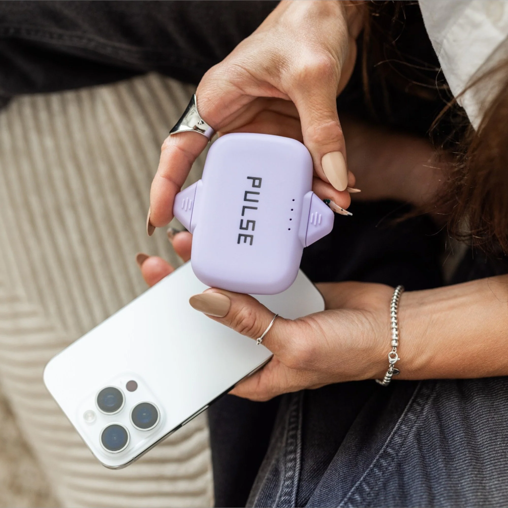 Duo Pack - Venus Portable Universal Chargers - Image 11