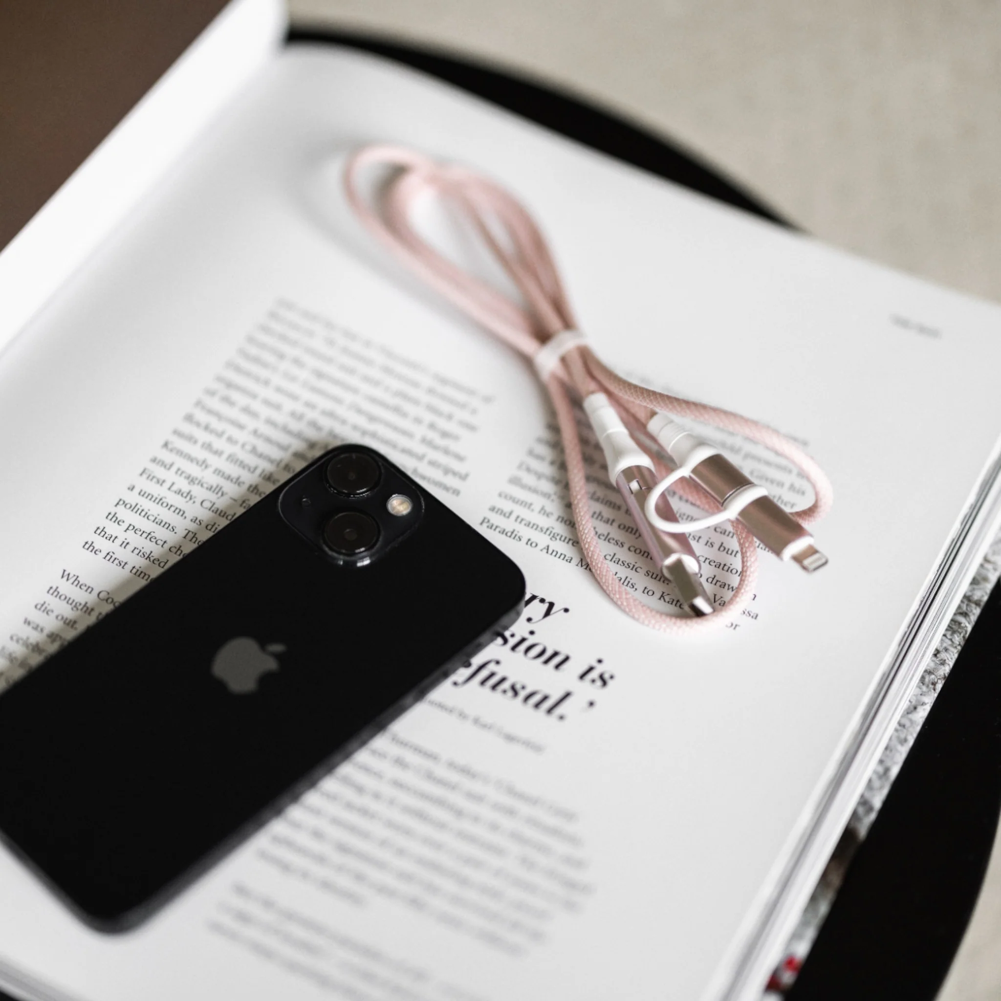 Essential Bundle – Universe, Venus & Fast Charging Cable - Image 11