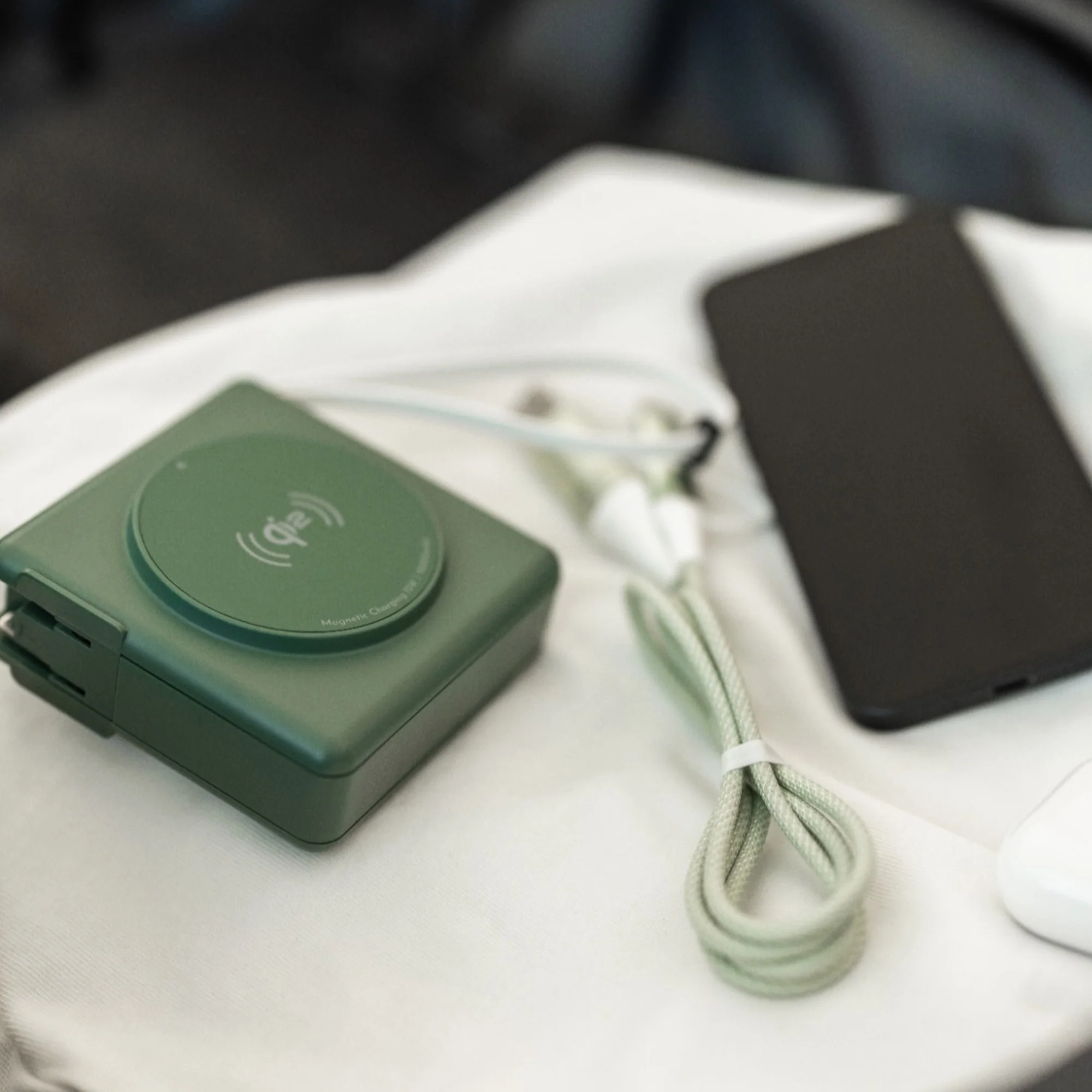 Essential Bundle – Universe, Venus & Fast Charging Cable - Image 26