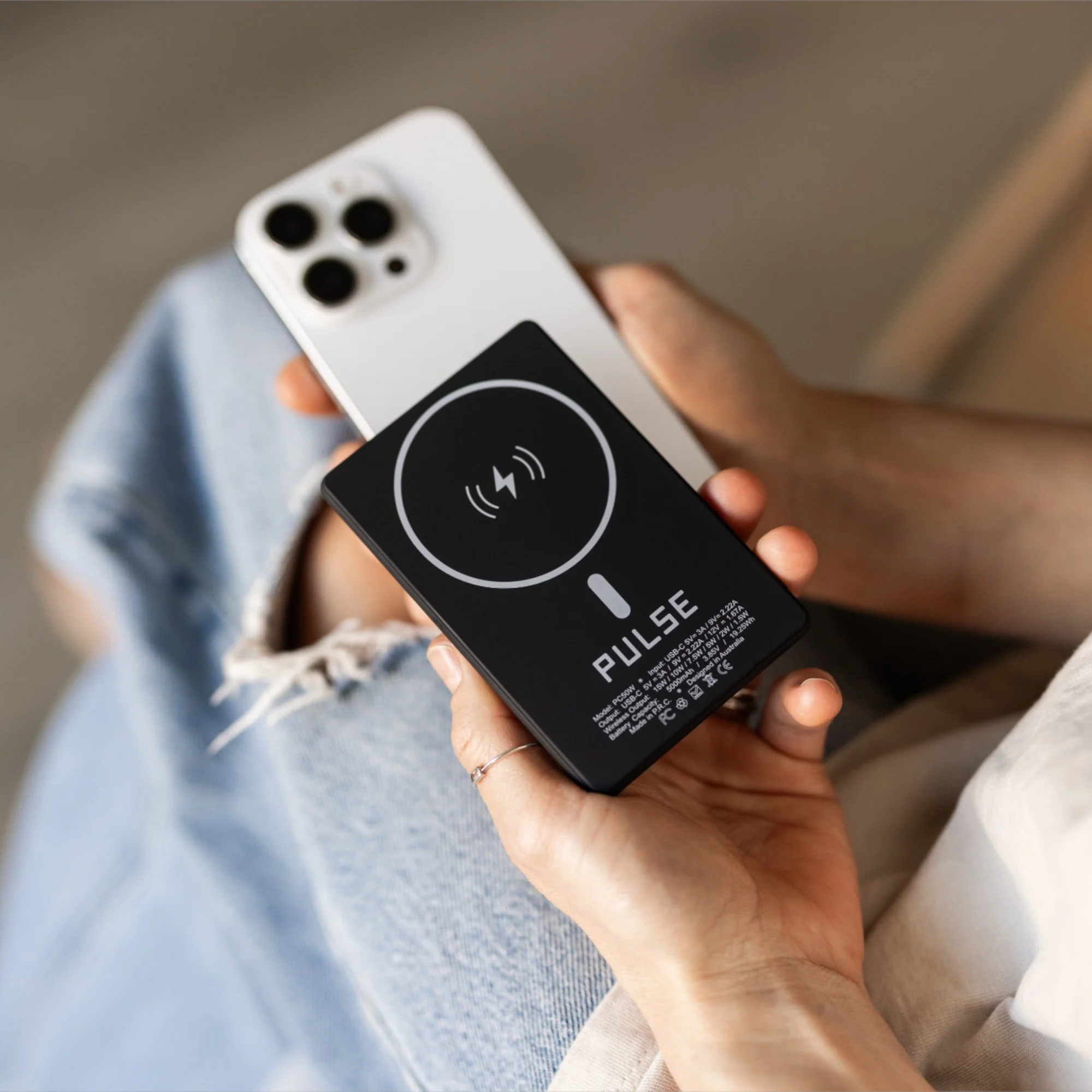 Infinity Magnetic Wireless Charger - Image 100