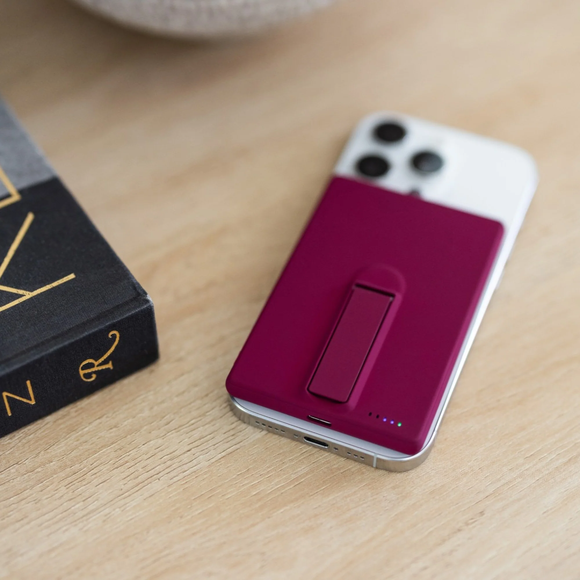 Infinity Magnetic Wireless Charger - Image 126