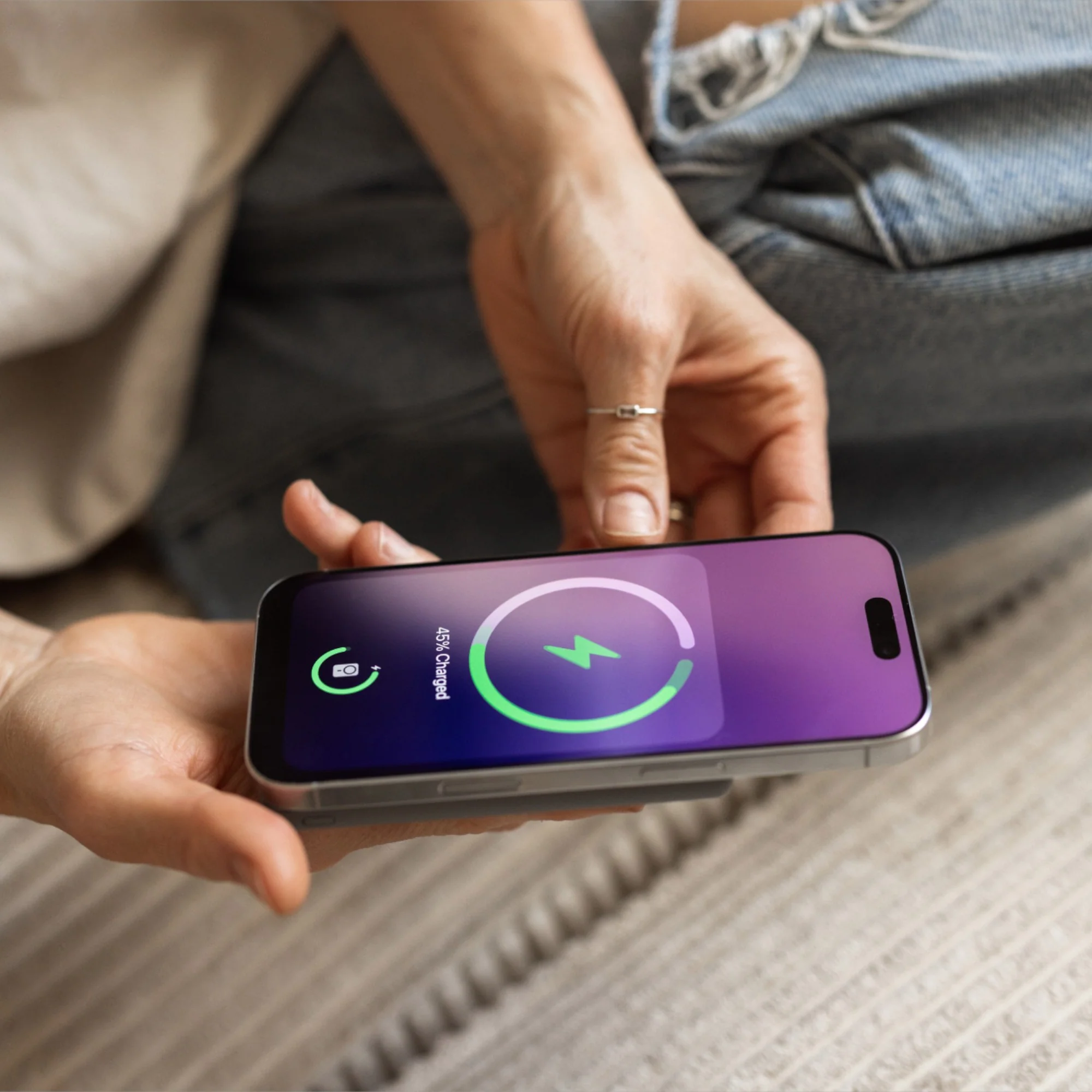 Infinity Magnetic Wireless Charger - Image 75