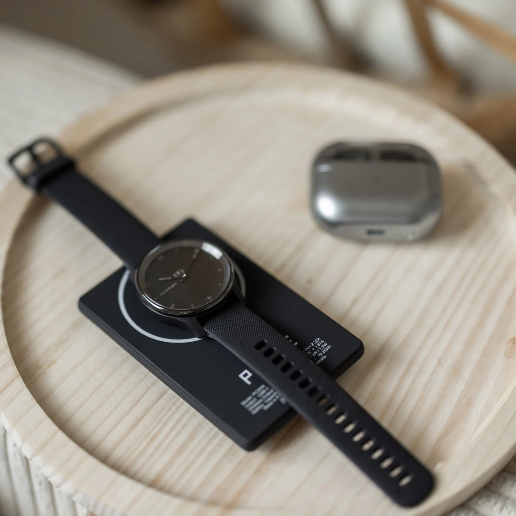 Infinity Magnetic Wireless Charger - Image 97