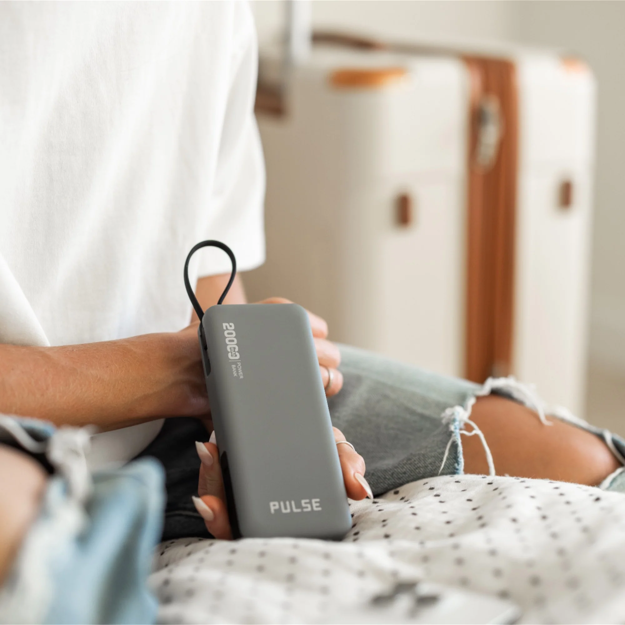Lightning 20,000mAh Power Bank - Image 22