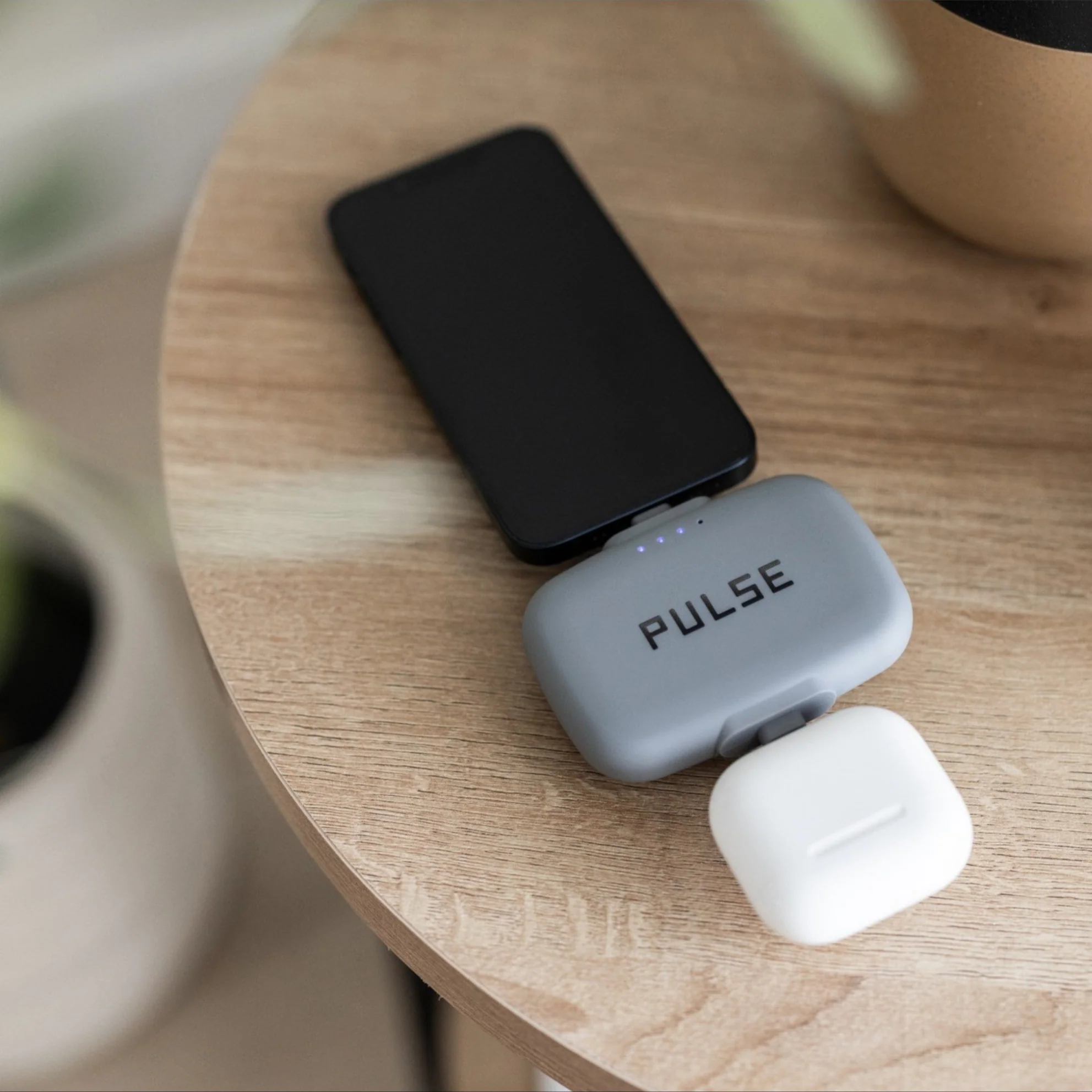 Venus Portable Universal Charger - Image 97